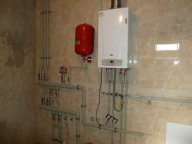 Как выбрать двухконтурный газовый котел в частный дом