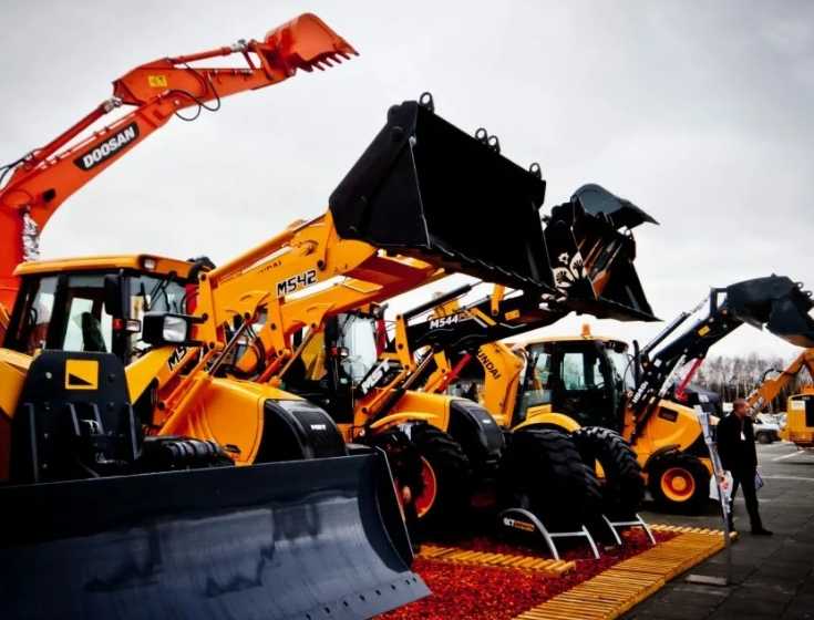 Что важно проверить при выборе спецтехники для работы на слабонесущих грунтах