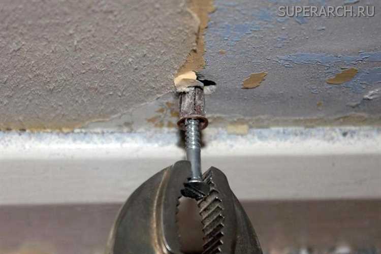 Как вытащить дюбель из плитки в ванной