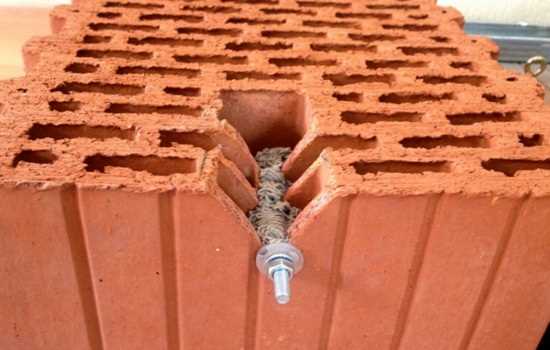 Выбор подходящего типа анкера для пустотелого кирпича