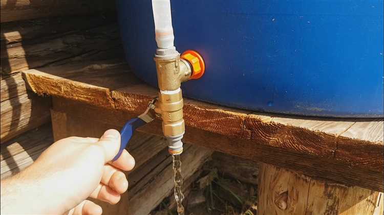 Как надежно закрепить ТЭН в пластиковой бочке