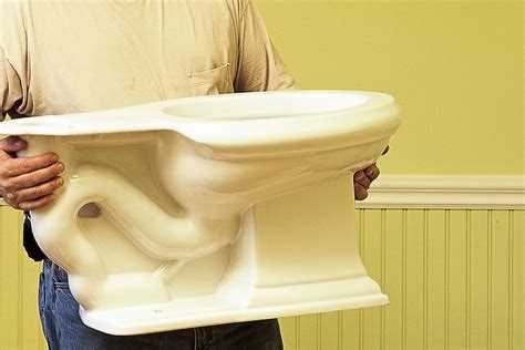 Использование дюбелей и анкерных болтов для надежной фиксации