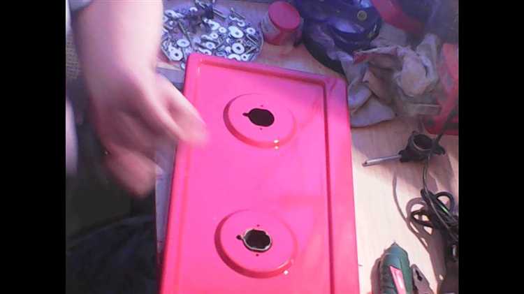 Чем отличается краска для эмалированных и металлических поверхностей