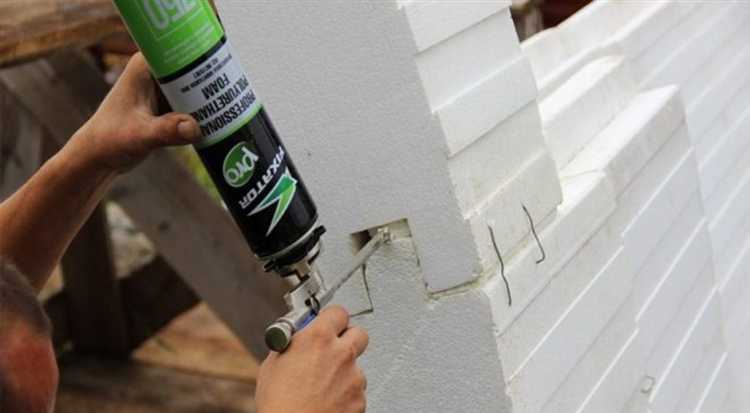 Влияние клея и пены на тепло- и звукоизоляцию стен из газобетона