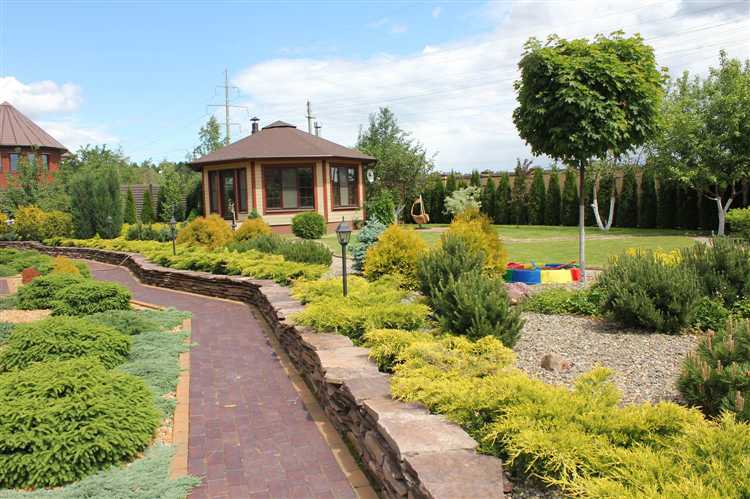 Выбор места для компостной кучи и обустройство зоны хранения инвентаря