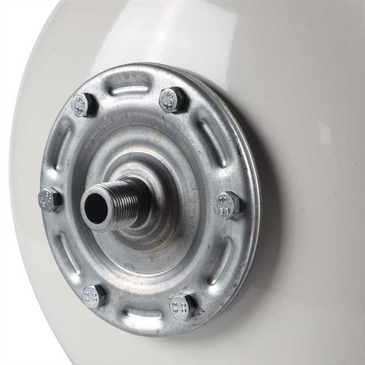 Как определить оптимальный объём белого расширительного бака