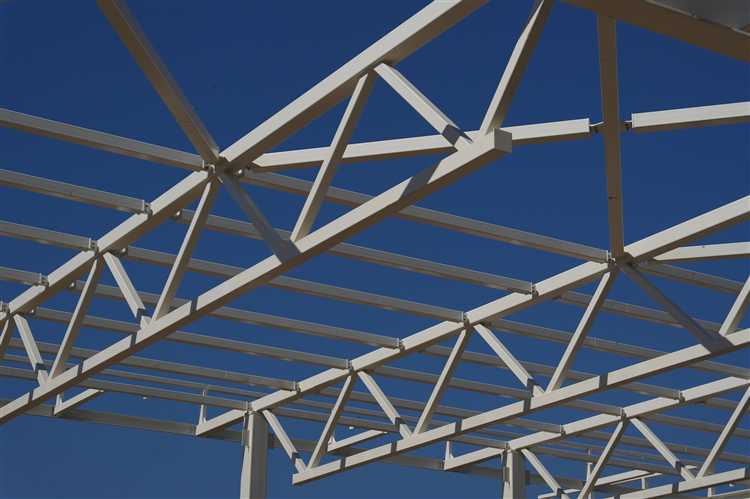 Точки раскрепления из плоскости фермы: что это