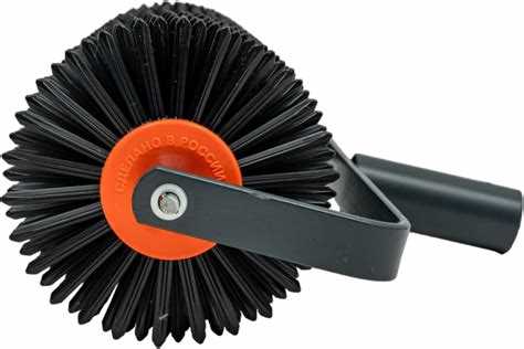 Валик игольчатый для наливных полов какой выбрать