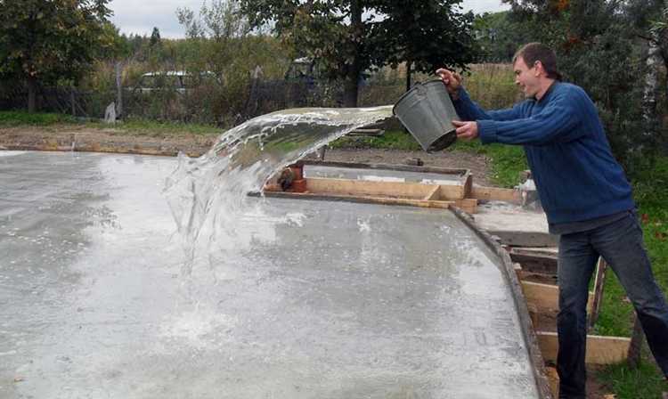 Как вода влияет на процесс уплотнения песка